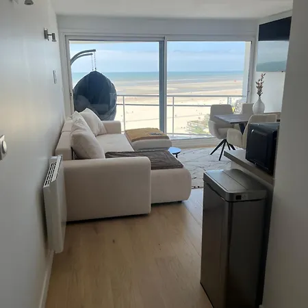 Le 912 Face Avec Balcon Apartment *